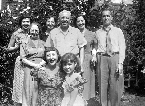 Grandma Gussie & grandpa Charles (fathers side) with Richards aunts, uncle Dave and cousin Judie