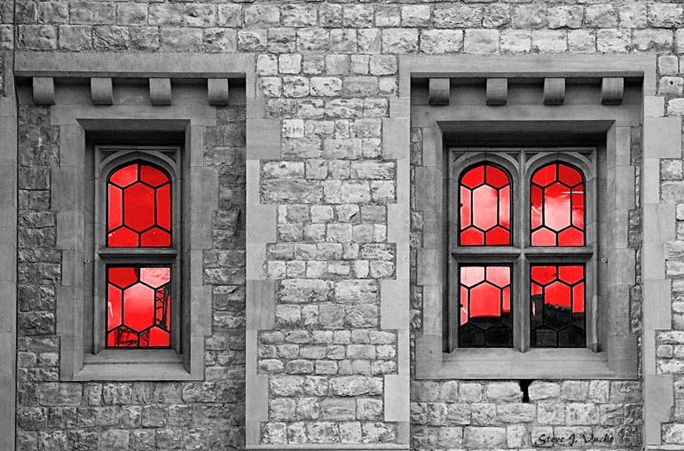 Red Windows