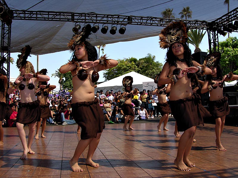 Puahis Polynesian Dancers