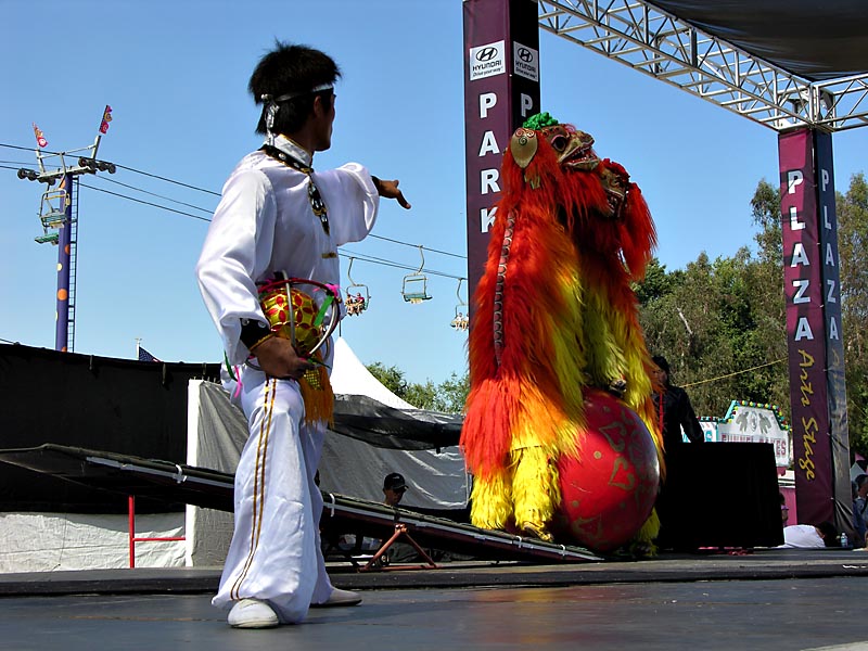 The Peking Acrobats