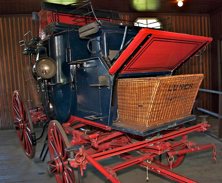 Coach i Baldwin Barn