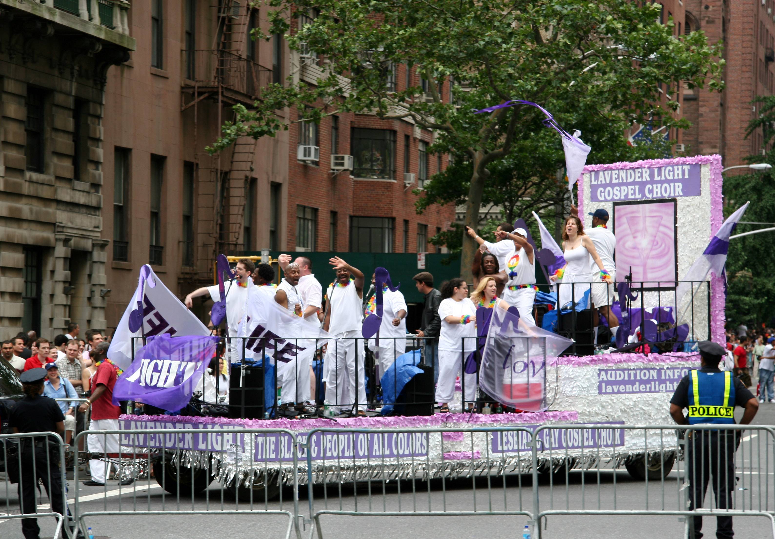 Gay Pride Parade 2006 - Lavender Light Gospel Choir