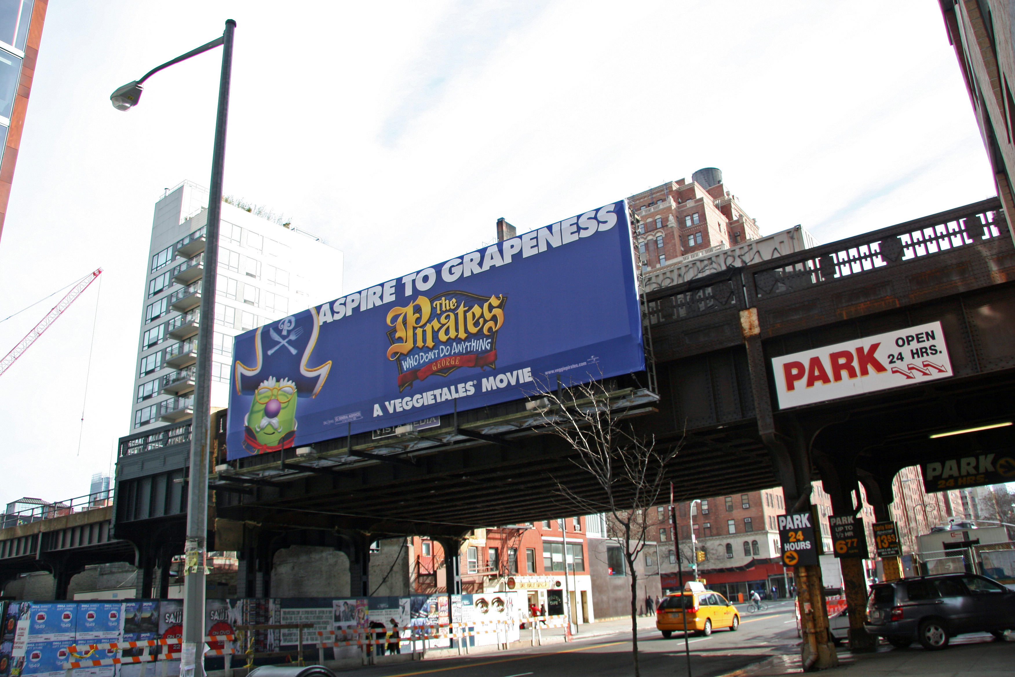 Street View - High Line Railway at 10th Avenue