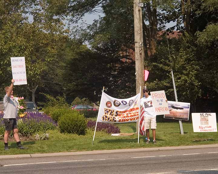Protest 9-9-06-6-Edit.jpg