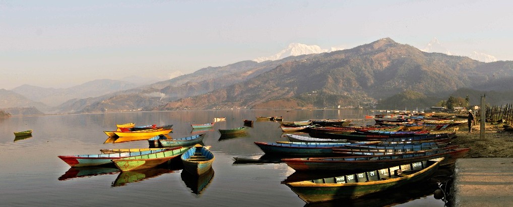 Another view of the Pokhara Lake