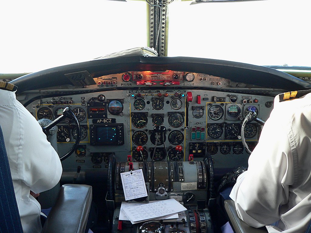 The Cockpit - 929.jpg