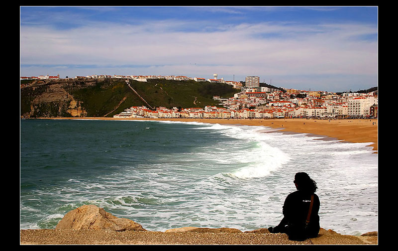 ... Watching the sea !!!
