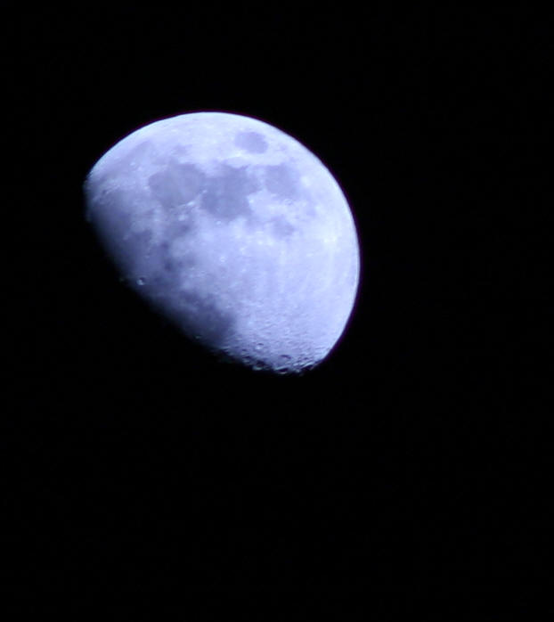 MOON ON 4/7/06