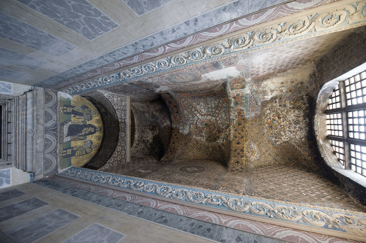 Istanbul Haghia Sophia june 2009 0896.jpg