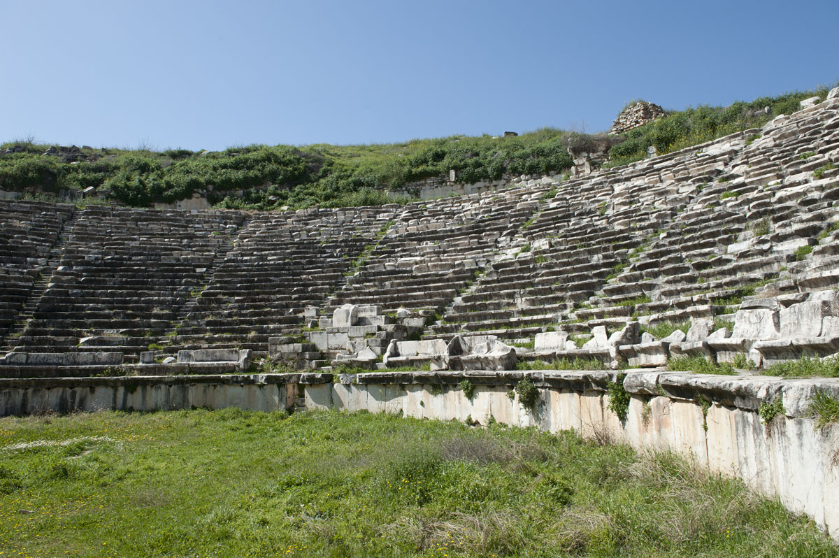 Aphrodisias March 2011 4443.jpg