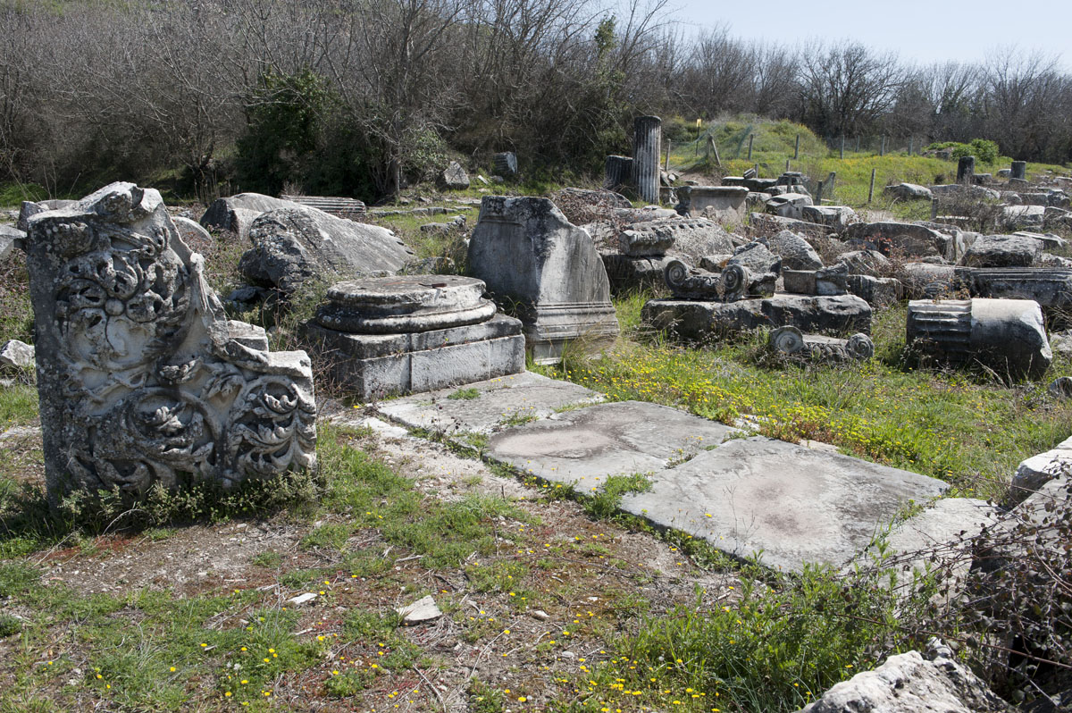 Aphrodisias March 2011 4458.jpg