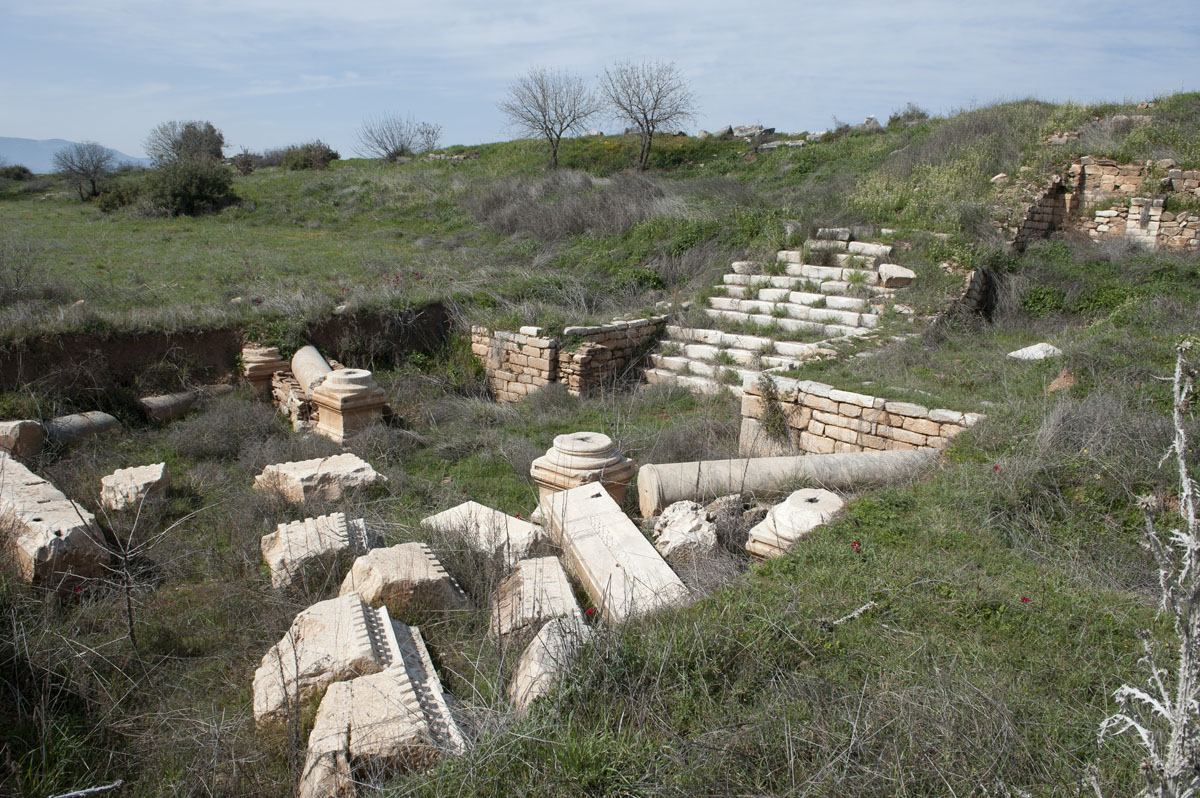 Aphrodisias March 2011 4555.jpg