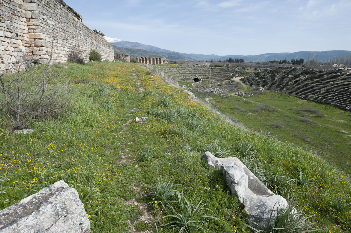 Aphrodisias March 2011 4571.jpg