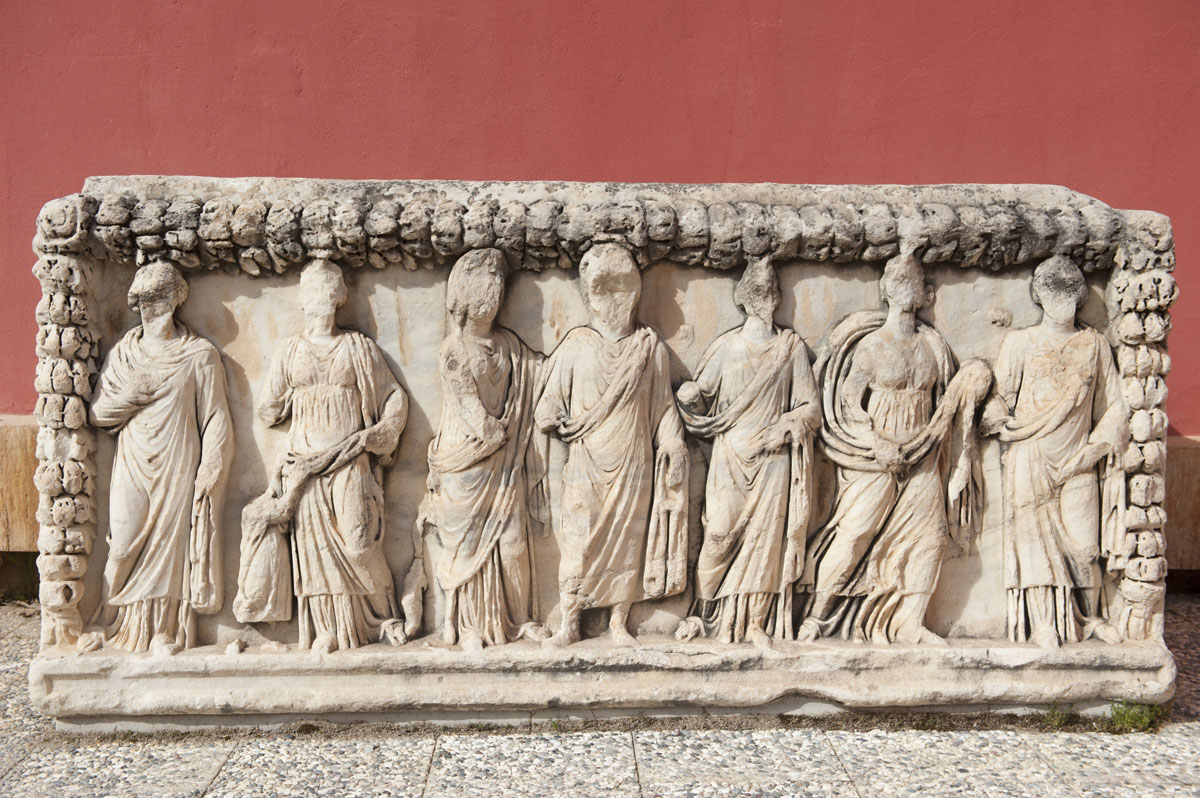 Aphrodisias Museum March 2011 4721.jpg