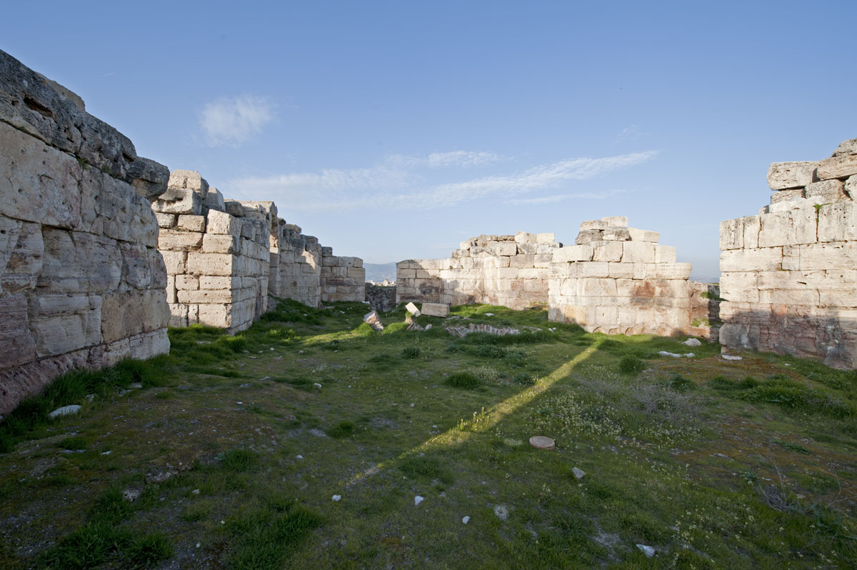 Laodikeia ad Lycum Central Baths 4767.jpg