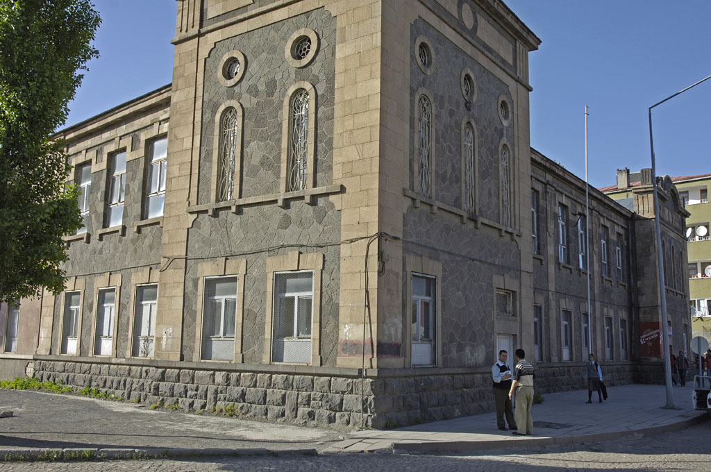 Kars 3787.jpg