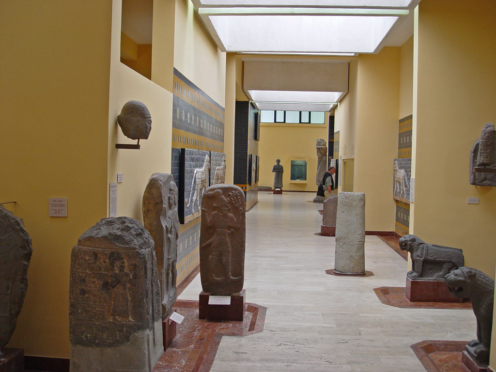 Istanbul Arch Museum 01437.jpg