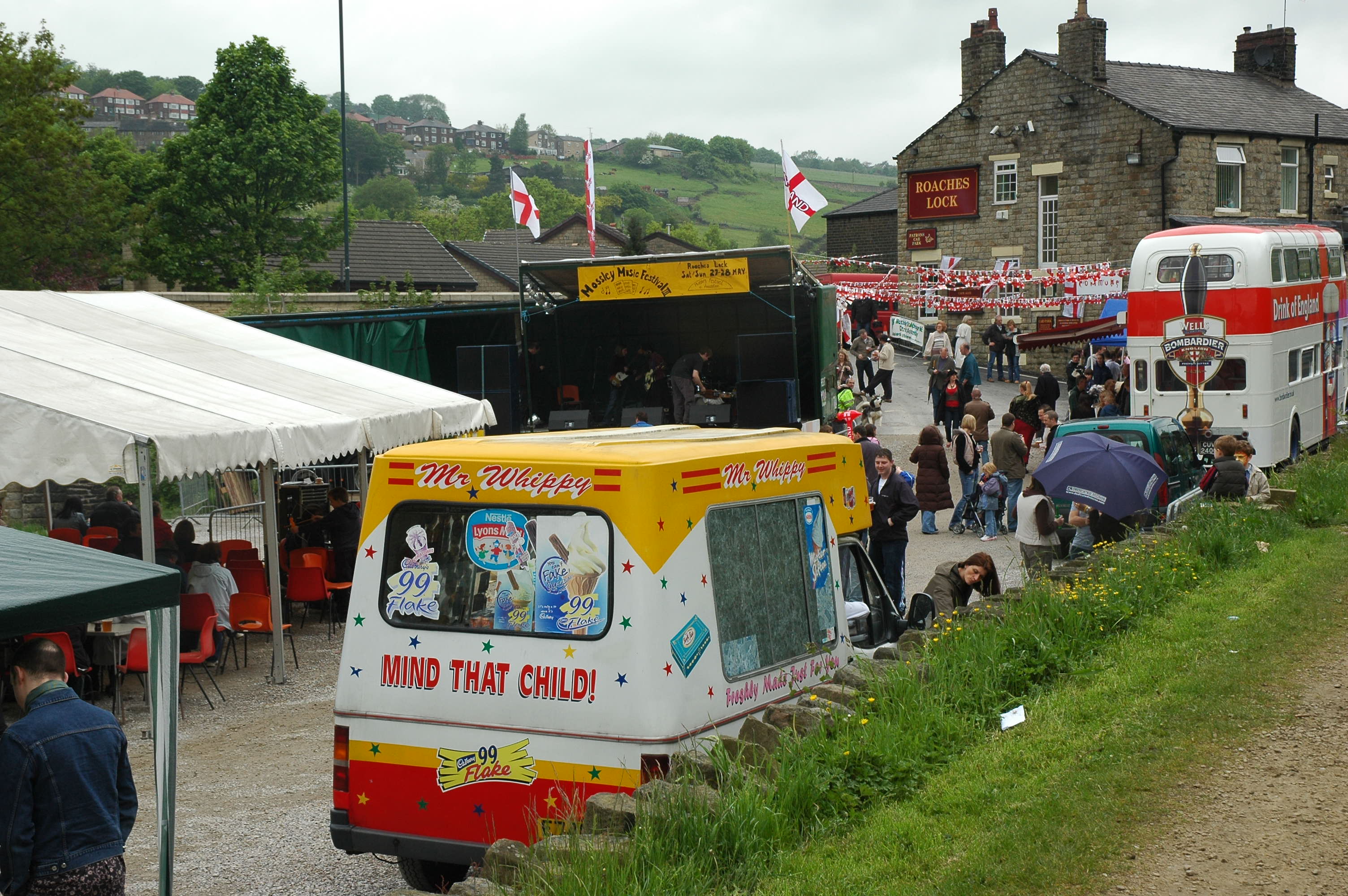 Music Festival at Roaches Lock Inn May 2006
