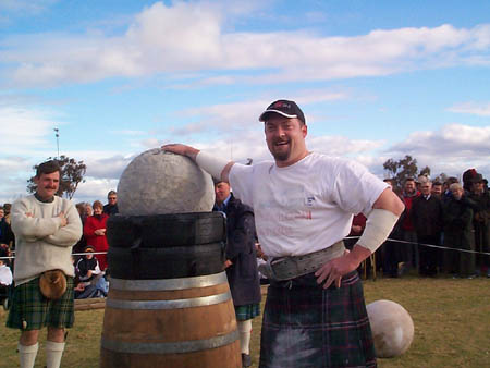 Australian Record stone lift DONE!