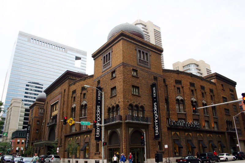 Bloomingdales, Chicago