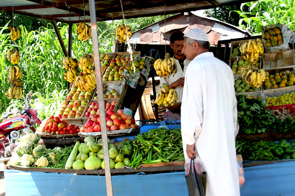 Fruit vendor