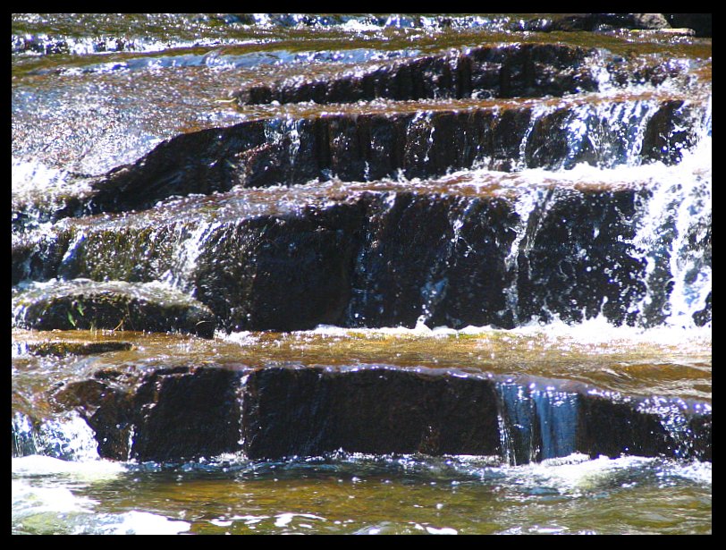 Chute dans la rivire