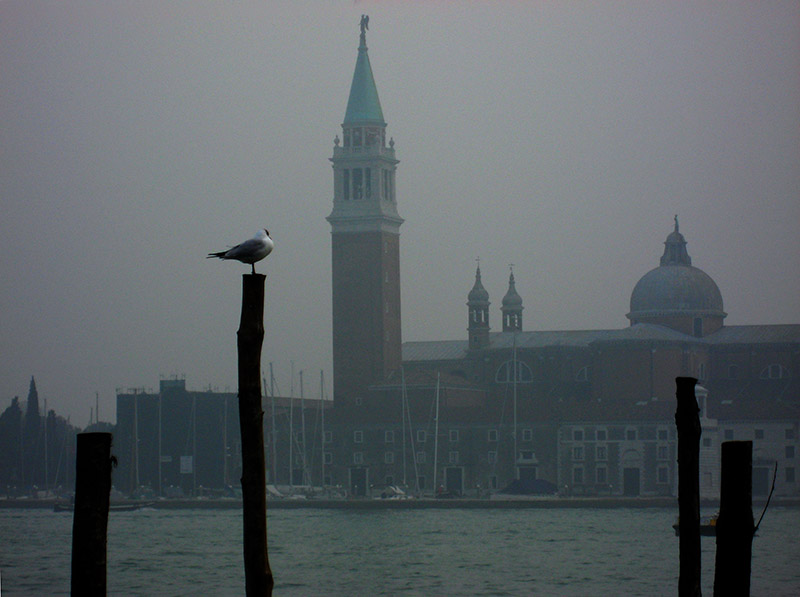 Looking across the Bacino di San Marco to San Giorgio Maggiore .. 2738
