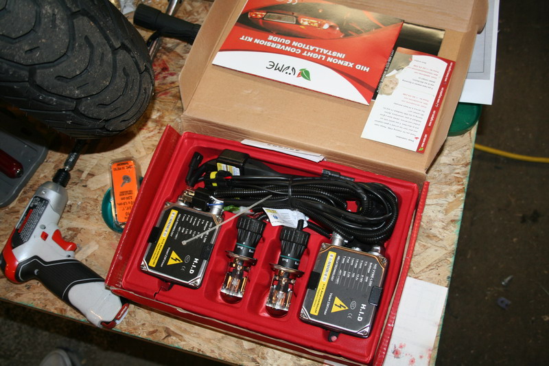 HID H4_9003 BI-Xenon kit.JPG
