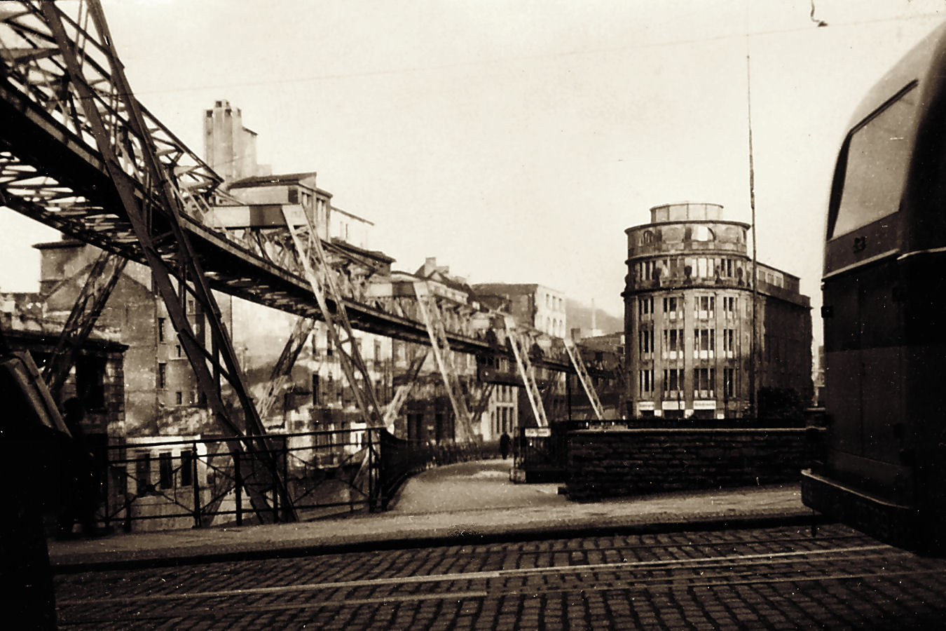 1947 Germany - Wuppertal street scene