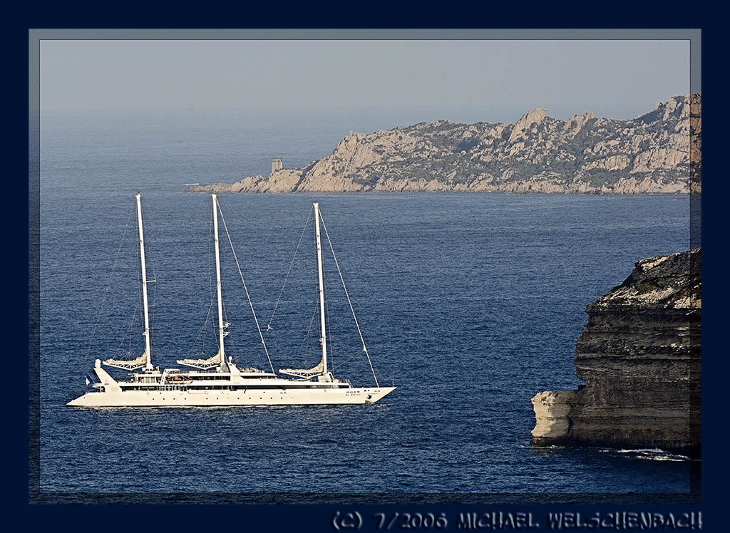 Ship entering the Harbour of Bonifacio