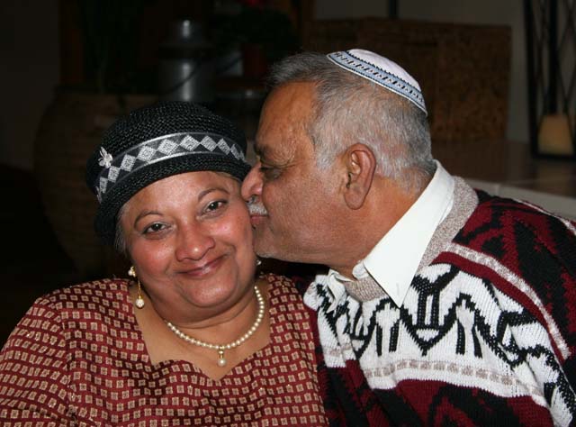 shlomo kissing his wife, rachel.jpg