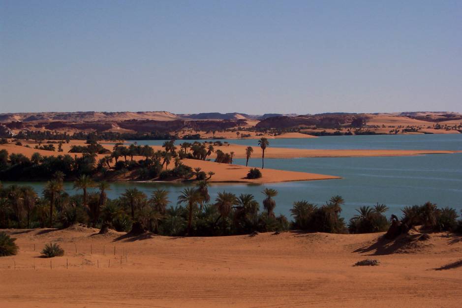 Dune et lac