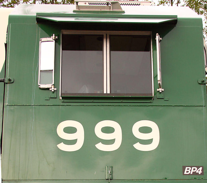 NS BP4 #999 at Danville KY