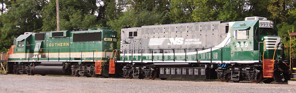 NS 4610 and 999 at Danville 