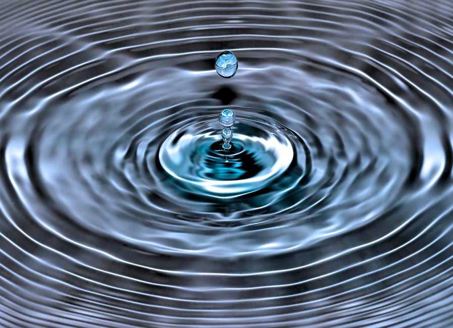 9th Place <br>Water Drop <br>by Larry