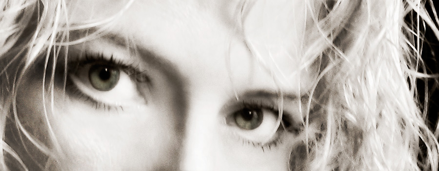 <b>7th Place</b><br>I Only Have Eyes For You *<br>by jstrong