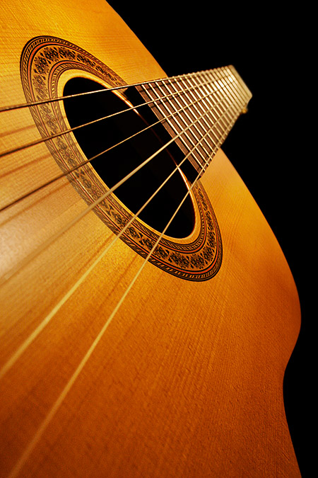 <b>1st Place, tie</b><br>strings attached<br>by Olaf.dk