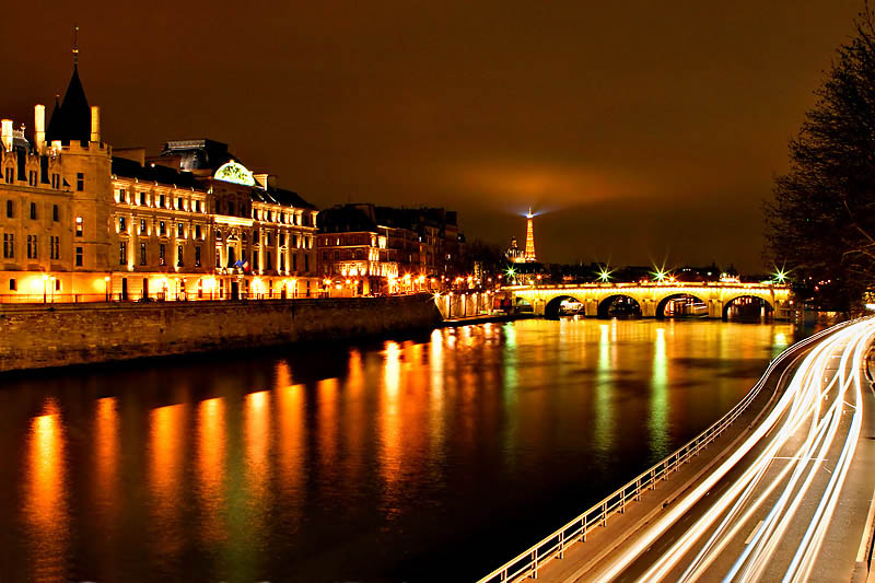 Traces *