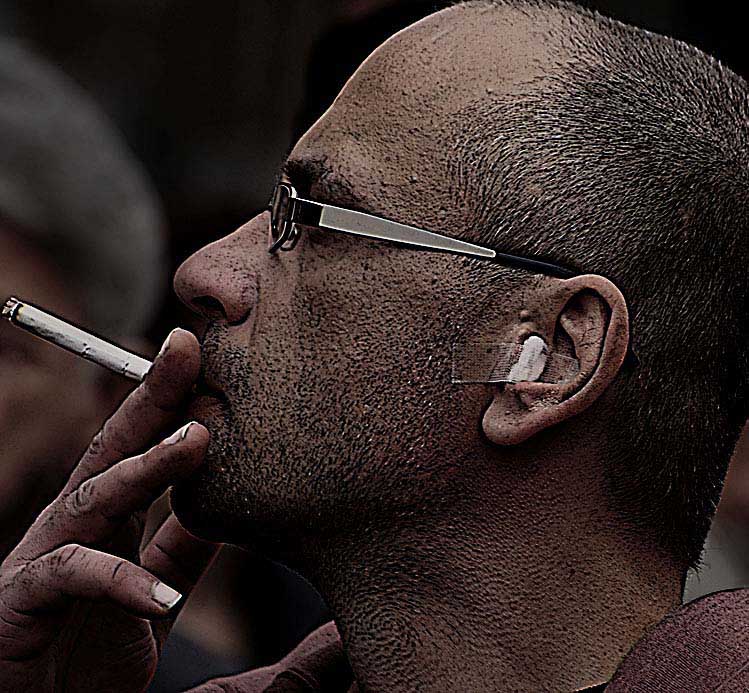 Cig-Portrait *
