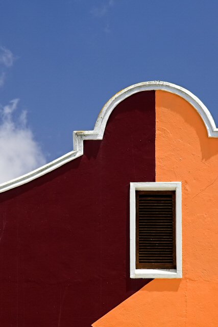 <b>8th Place</b><br>Bredasdorp Building<br>by jnconradie