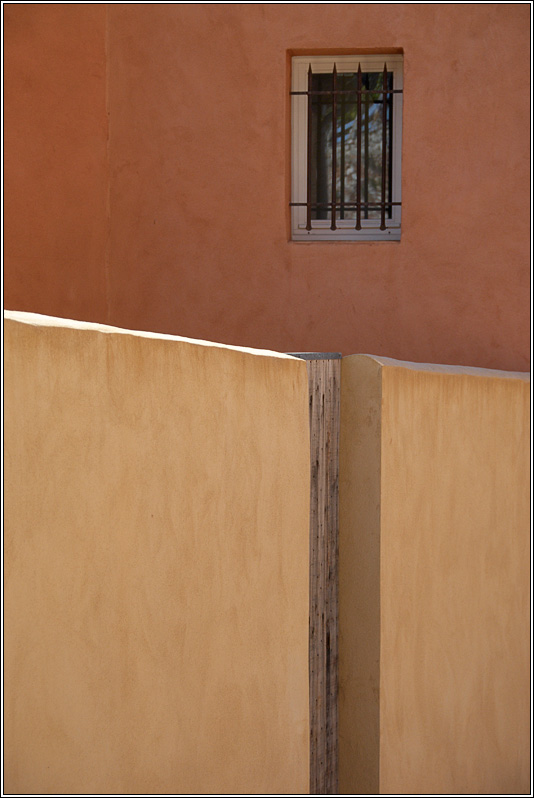Window & Gate*
