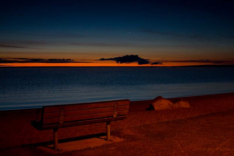 Bench*