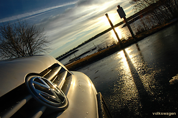 <b>12th Place</b><br>VW *<br>by Abstract
