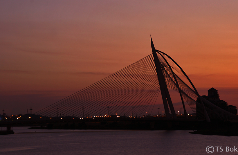 Sunset in Putrajaya.jpg