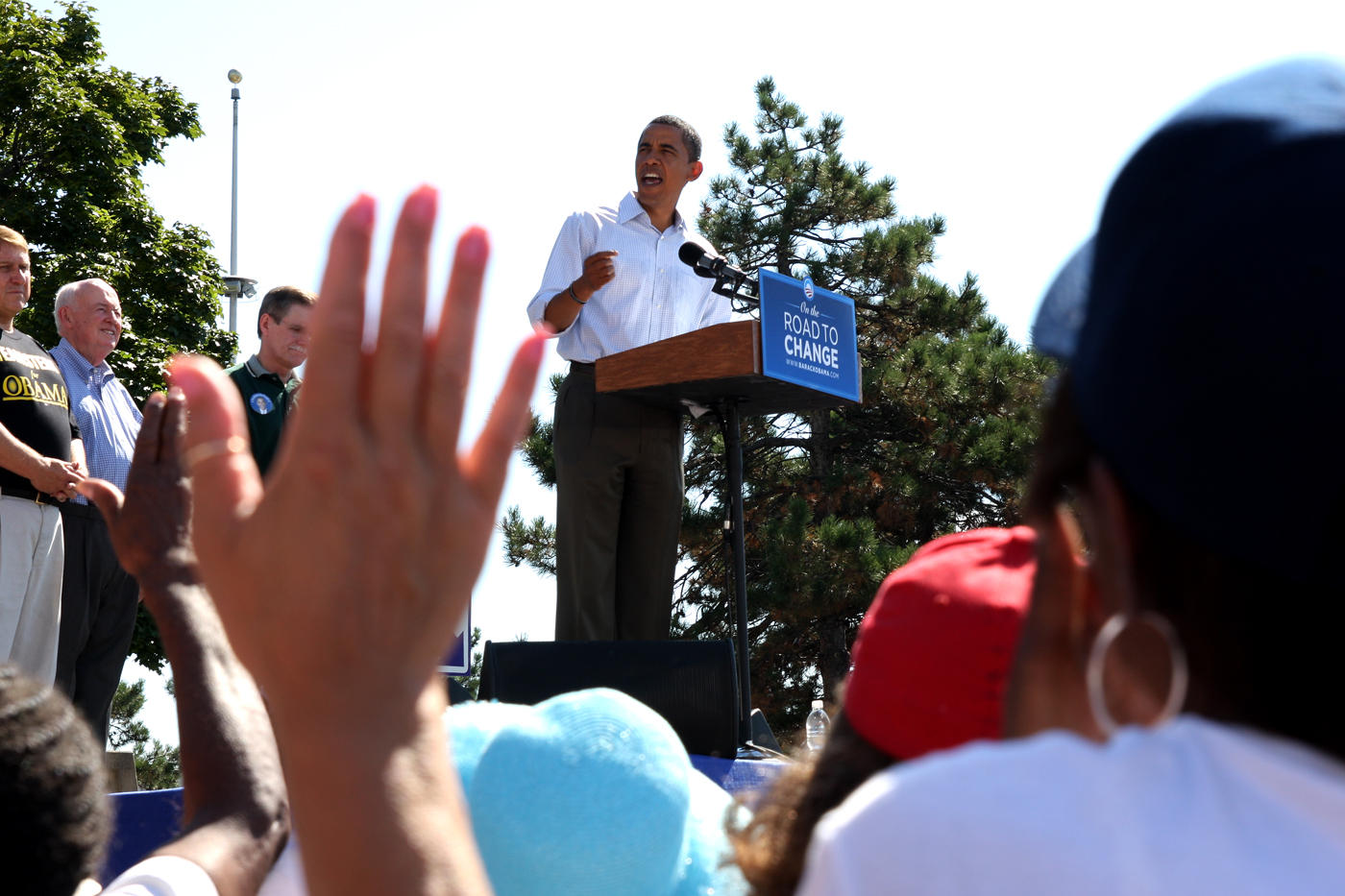 Sen. Obama speaks at Detroits Labor Day rally