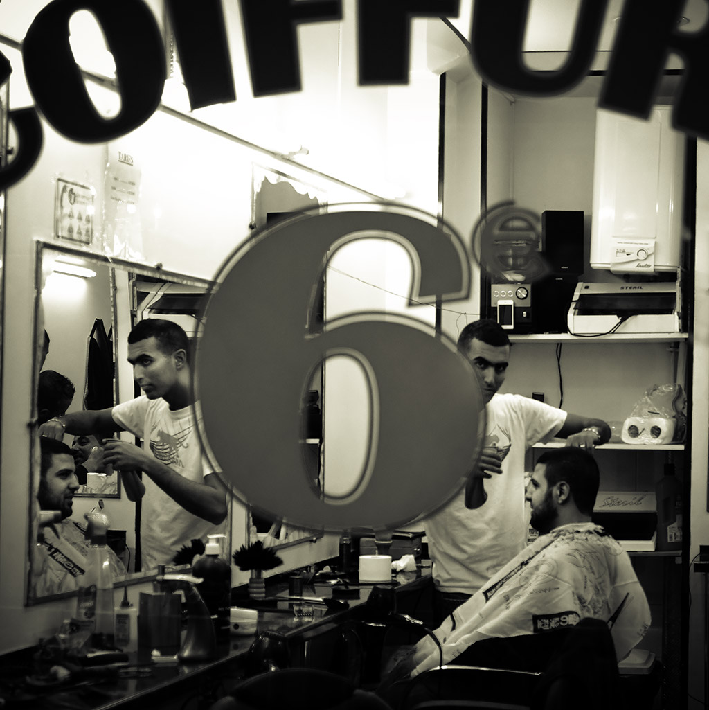 Coiffeur en alerte