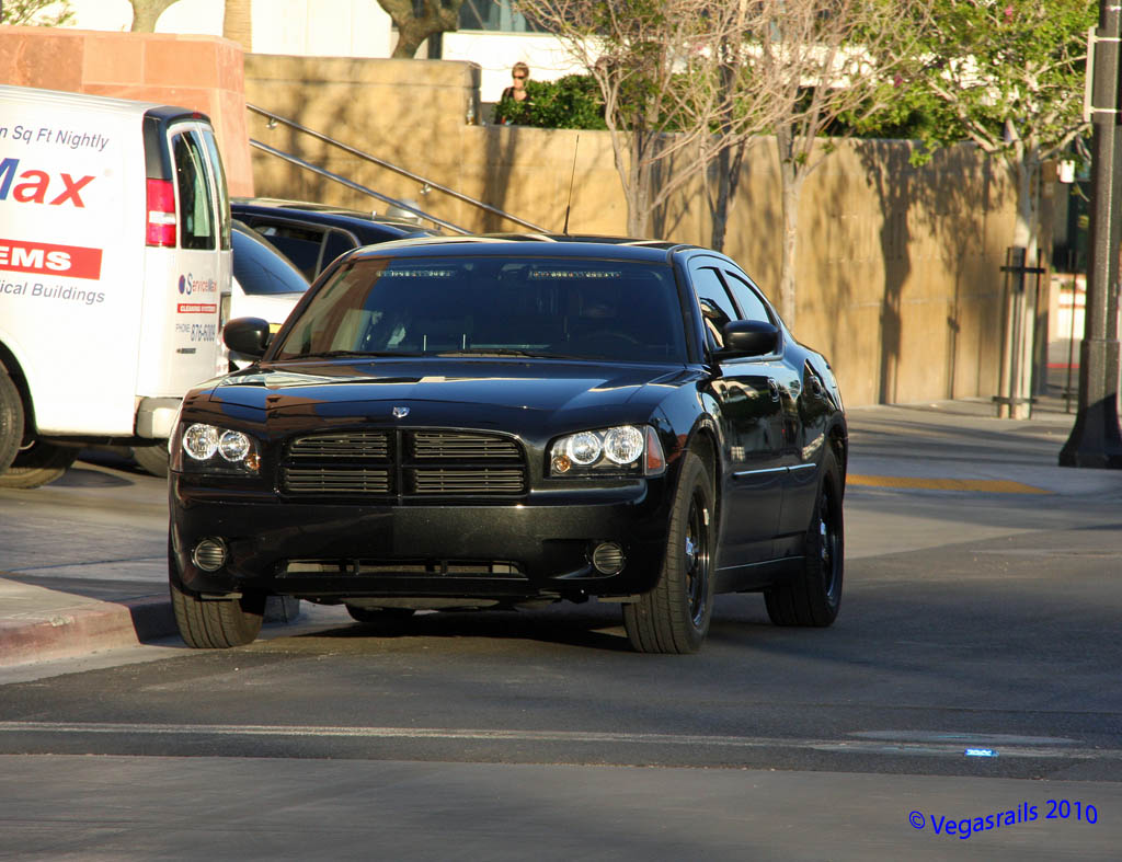 Semi undercover charger