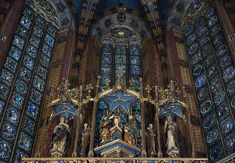Veit Stoss altar (1477-1489), top detail