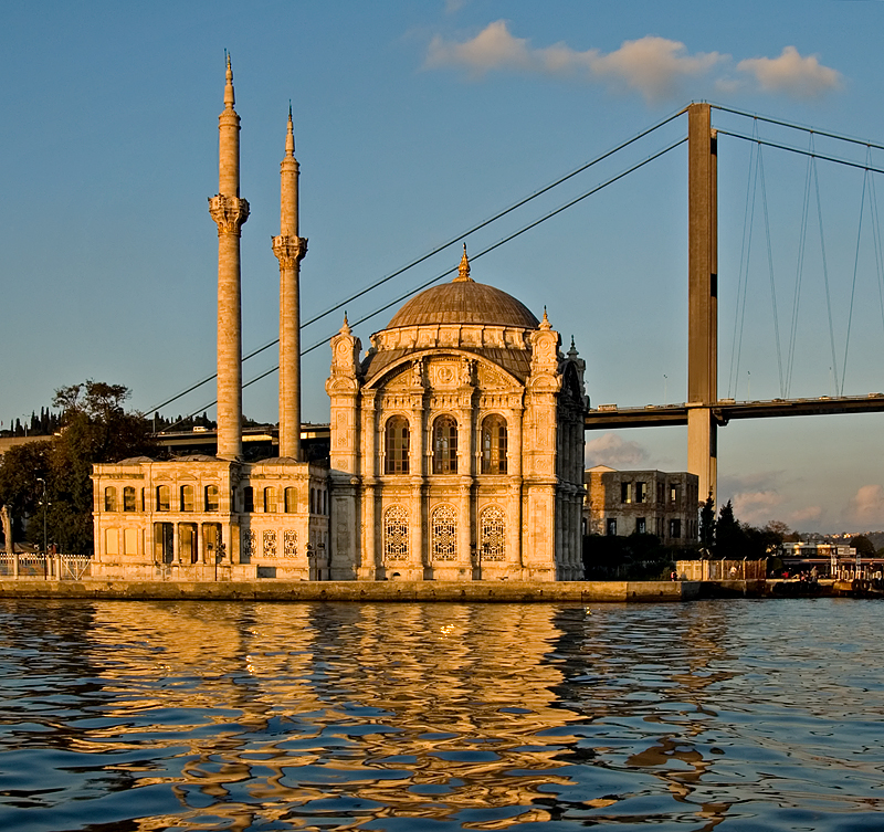 Along the Bosporus (8th place exhib, Buildings Challenge)