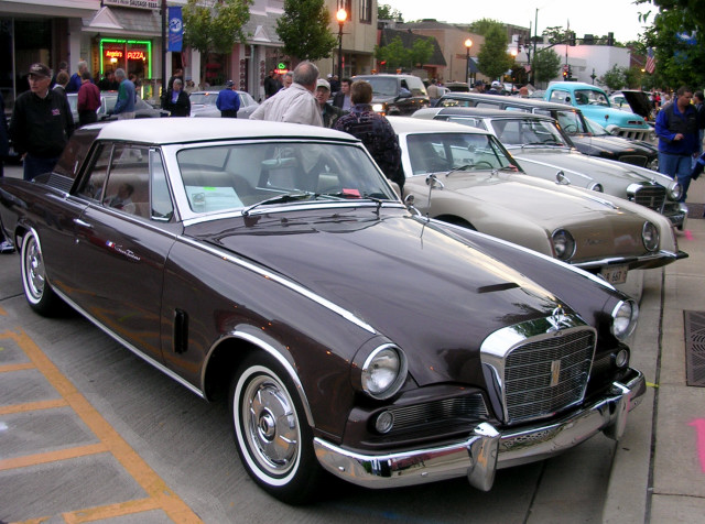 Downers Grove Cruise night